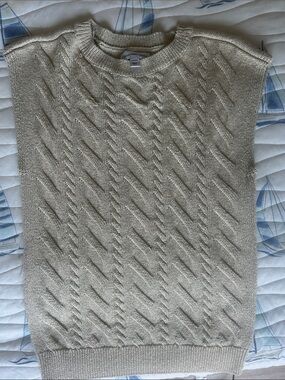Calvin Klein Gold Cable-Knit Crewneck Sleeveless Sweater